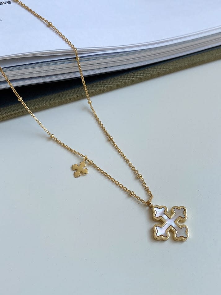 Gold Framed Silver Cross Zircon Pendant Necklace
