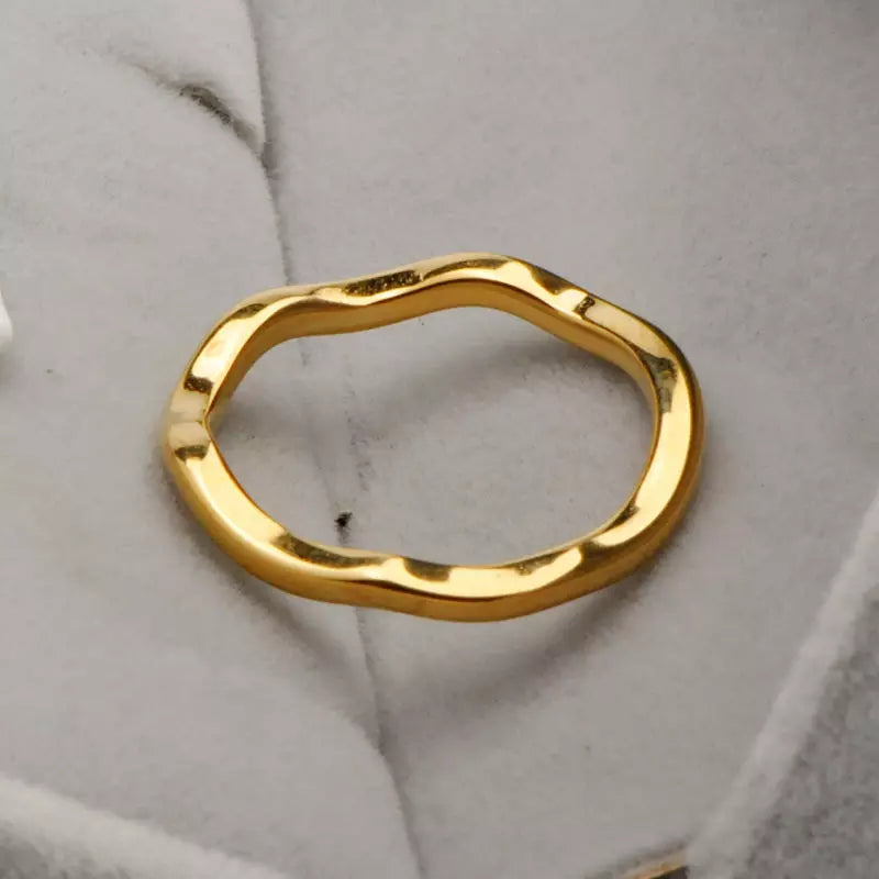 Wave Band Ring